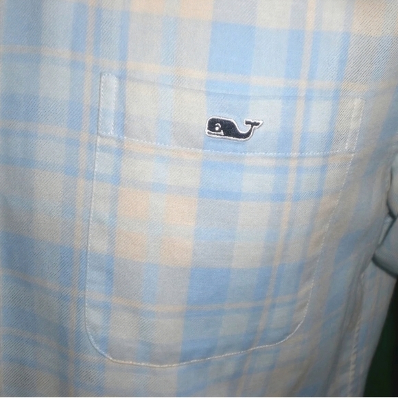 Vineyard Vines Men's Light Blue and Cream Plaid Shirt - Picture 7 of 11
